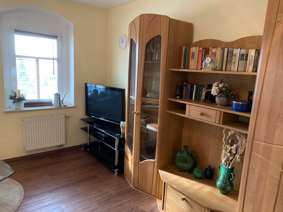 Im Ballhaus Neuhilbersdorf Chemnitz Buitenkant foto